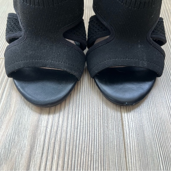 Strappy Knit Black Stilettos - Picture 4 of 5